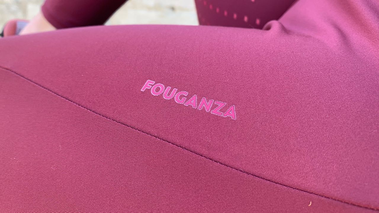 Fouganza&nbsp;logo on thigh