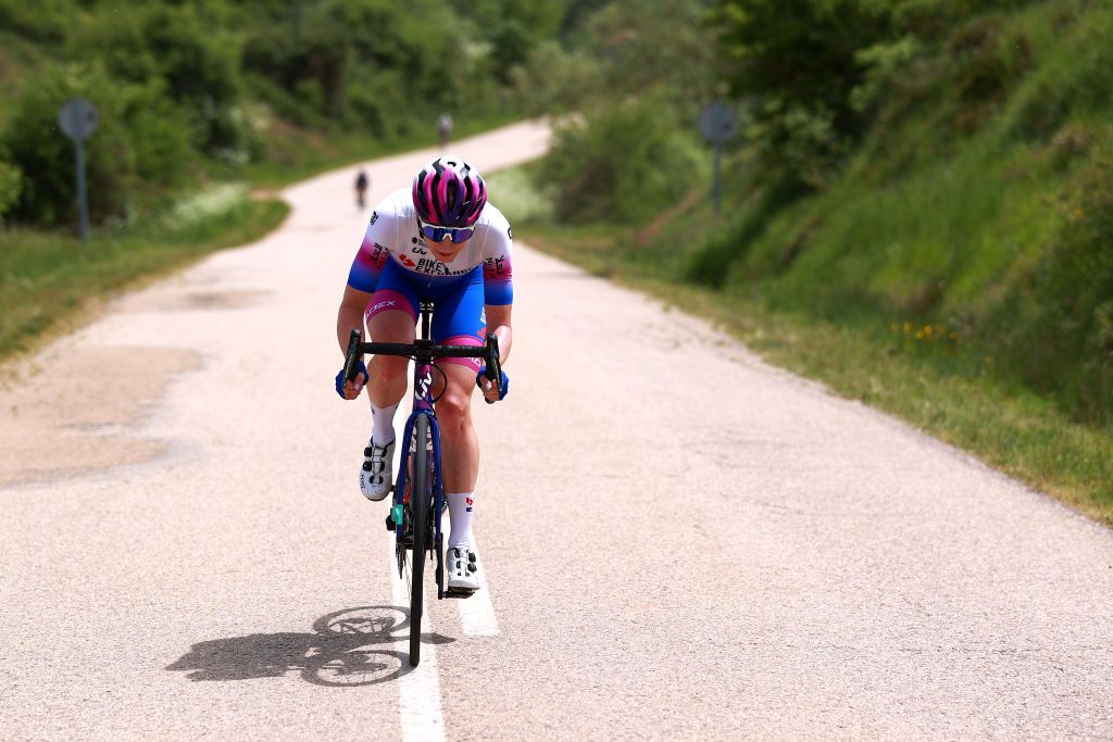 AGUILAR DE CAMPOO SPAIN MAY 20 Nina Kessler of Netherlands and Team BikeExchange Jayco attacks in the breakaway during the 7th Vuelta a Burgos Feminas 2022 Stage 2 a 128km stage from Sasamn to Aguilar de Campoo VueltaBurgos BurgosFem UCIWWT on May 20 2022 in Aguilar de Campoo Spain Photo by Gonzalo Arroyo MorenoGetty Images