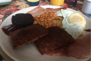 Scottish breakfast_Shrubsall_LeJog