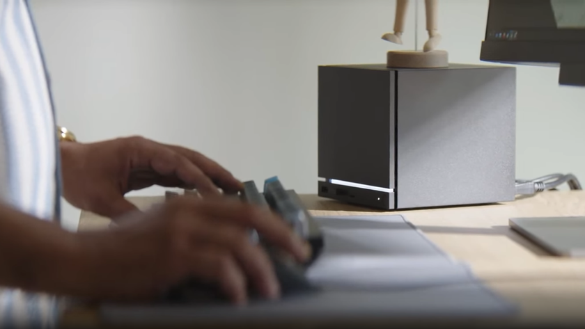 Person using Steam Machine PC