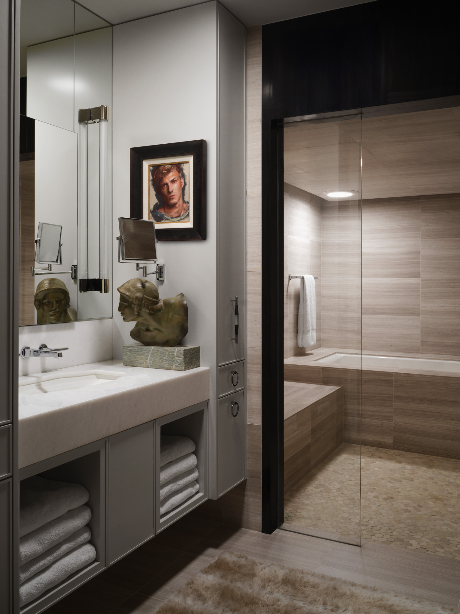 interiors of an art filled Las Vegas house