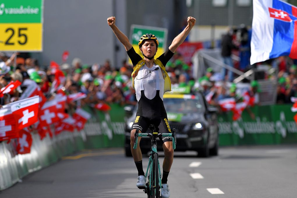 Antwan Tolhoek wins stage 6 at Tour de Suisse