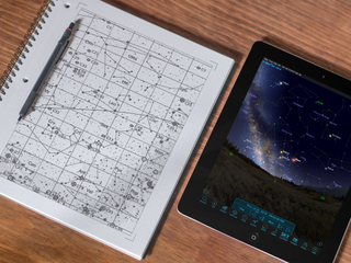 Mobile stargazing apps are loaded with features that run circles around stuffy old paper atlases.