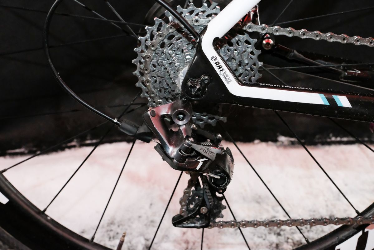 Miller opted for mechanical SRAM Force 1