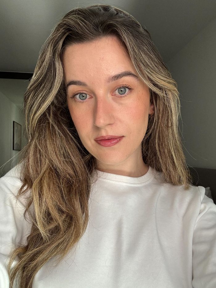Deputy beauty editor Grace Lindsay wearing one of the best sheer foundations