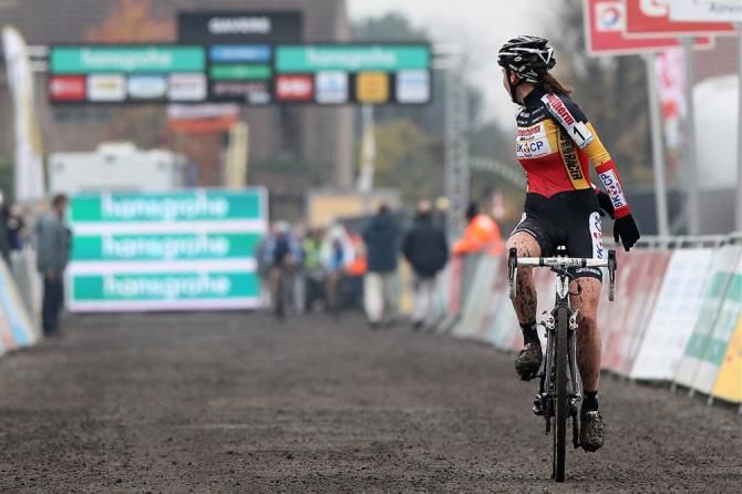A final check back for Sanne Cant as she wins Superprestige Gavere