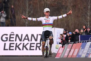 UCI Cyclo-cross World Cup Maasmechelen: Double puncture not enough to stop Mathieu van der Poel from taking a 50th career World Cup victory