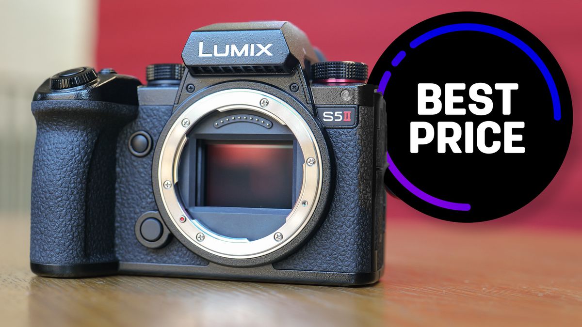 Lumix S5 II deal