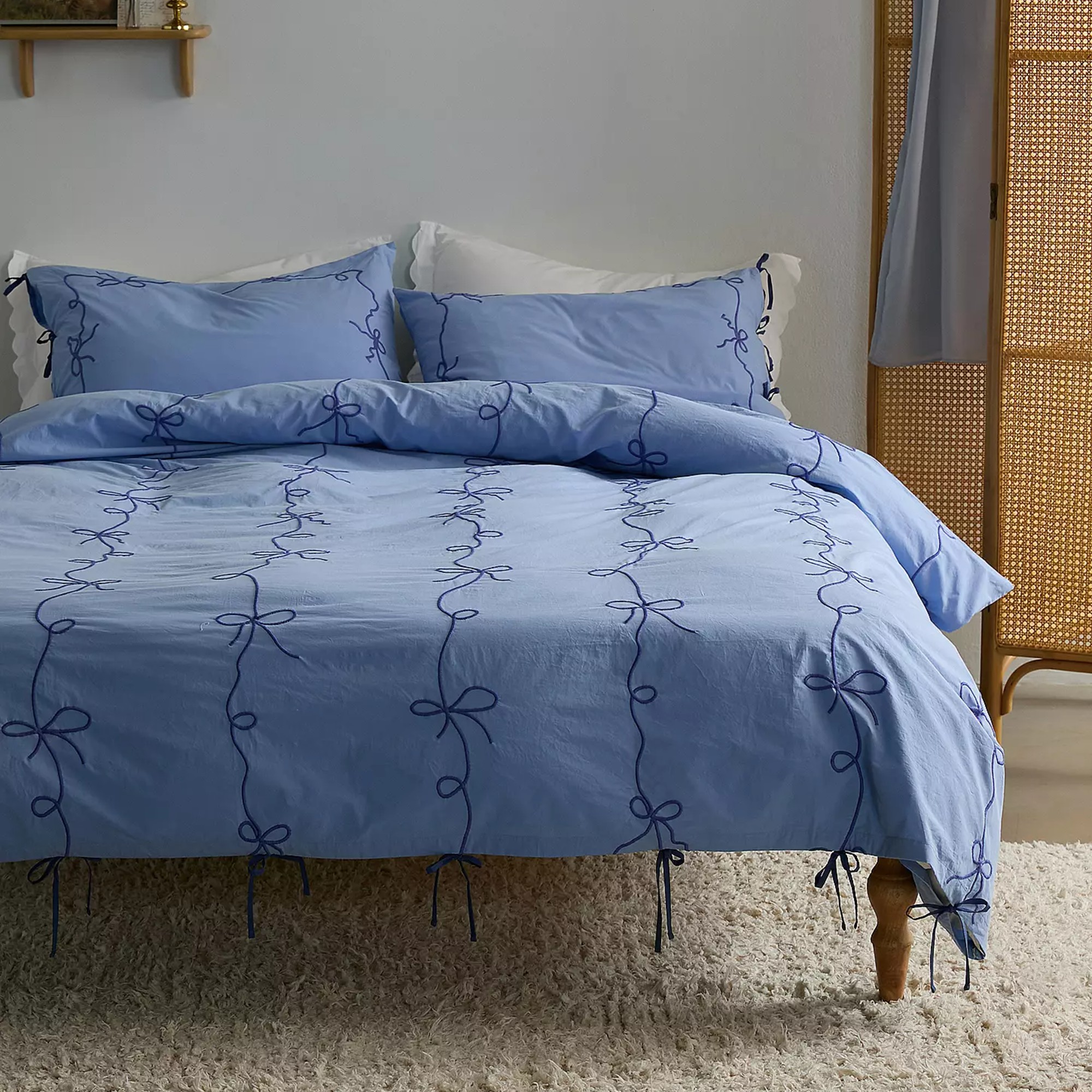 Urban Outfitters Lacey Bows Duvet Set