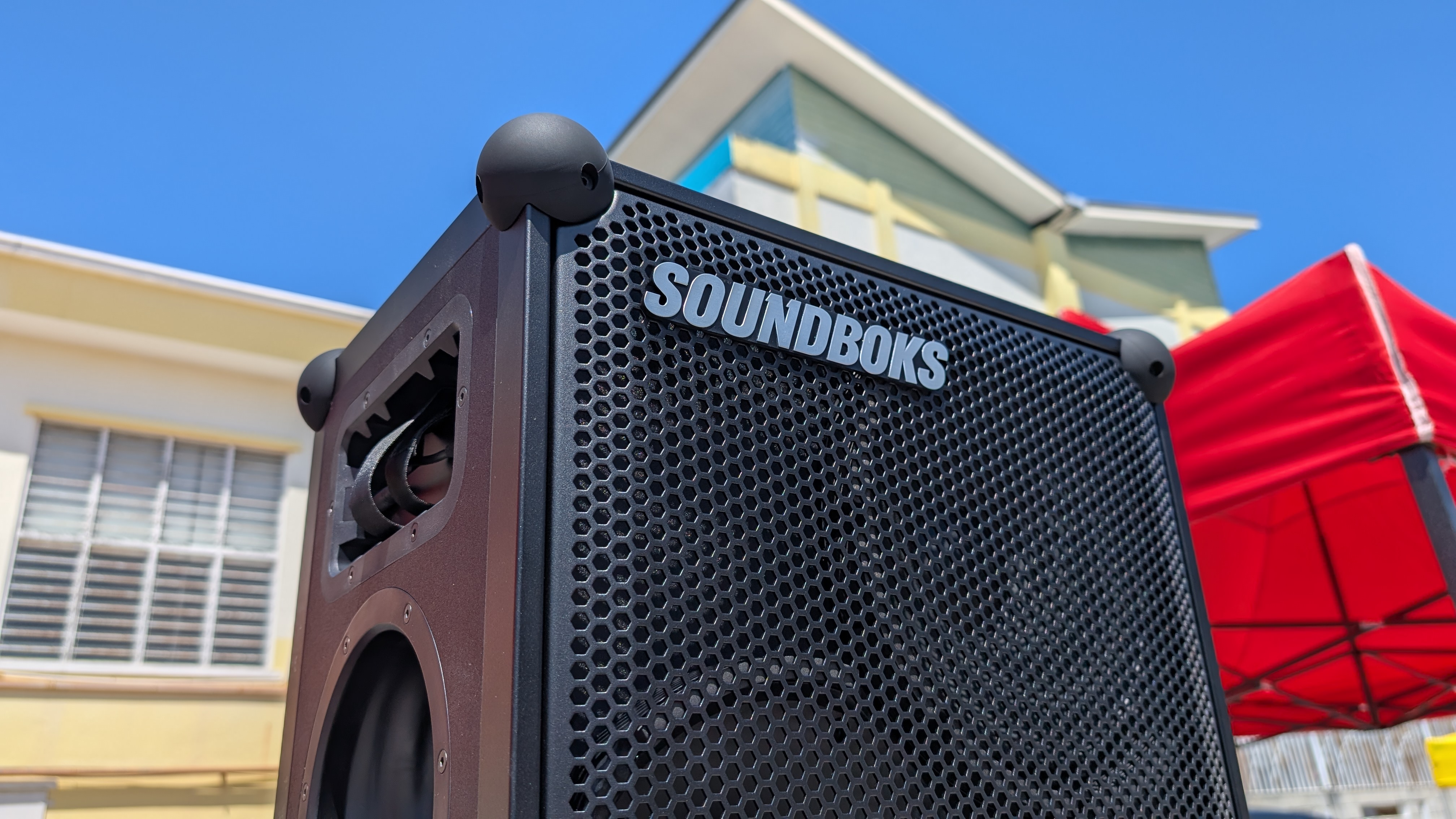 SOUNDBOKS 4 Bluetooth speaker