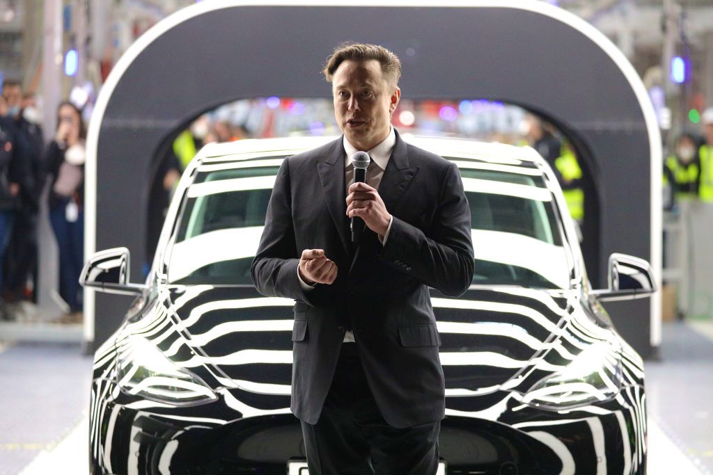 Should investors be worried about high staff turnover at “toxic Tesla”?
