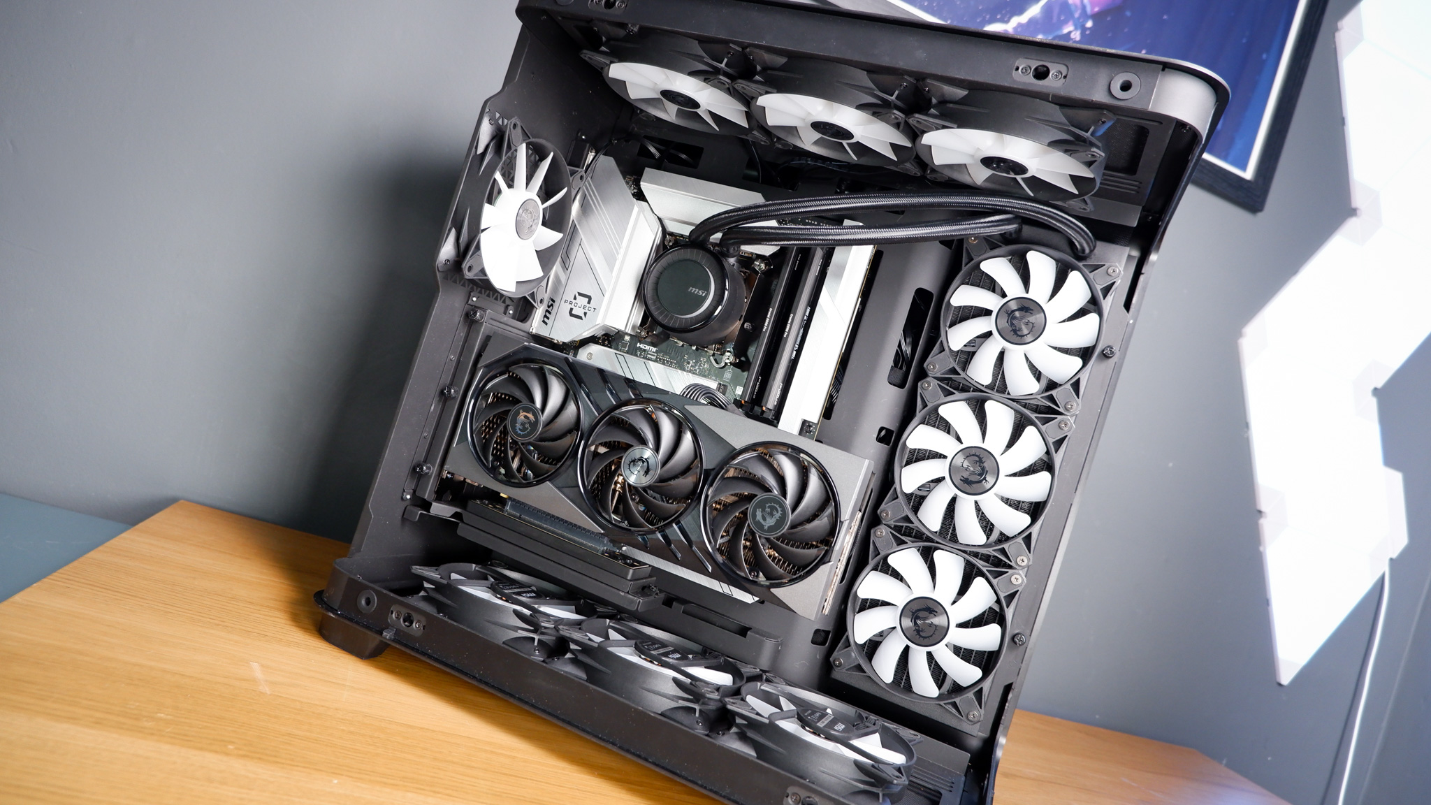 A gaming PC using MSI's Back-Connect 'Project Zero' components to create a nearly cable-free design.