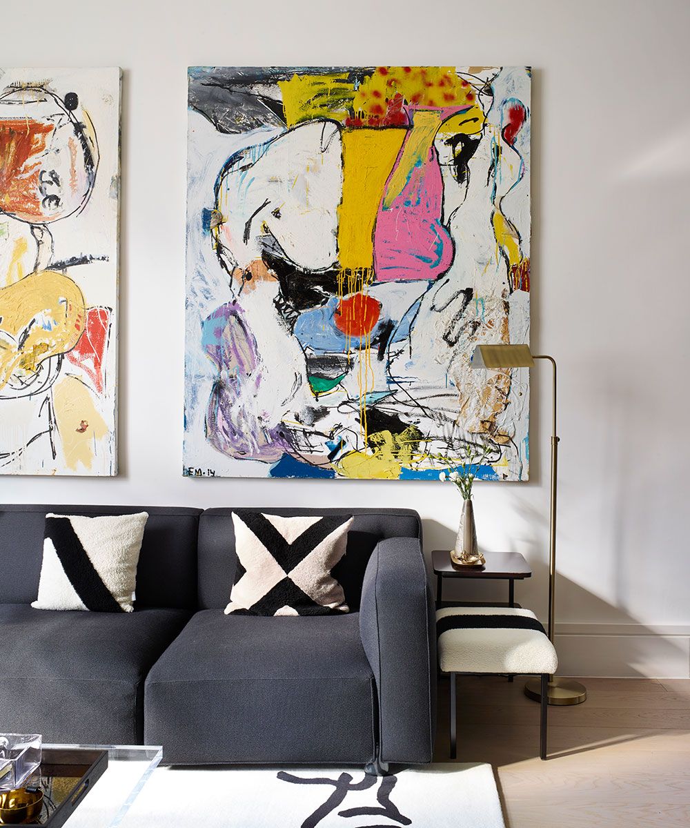 Interior-design-Elnaz-Namakis-apartment-artwork