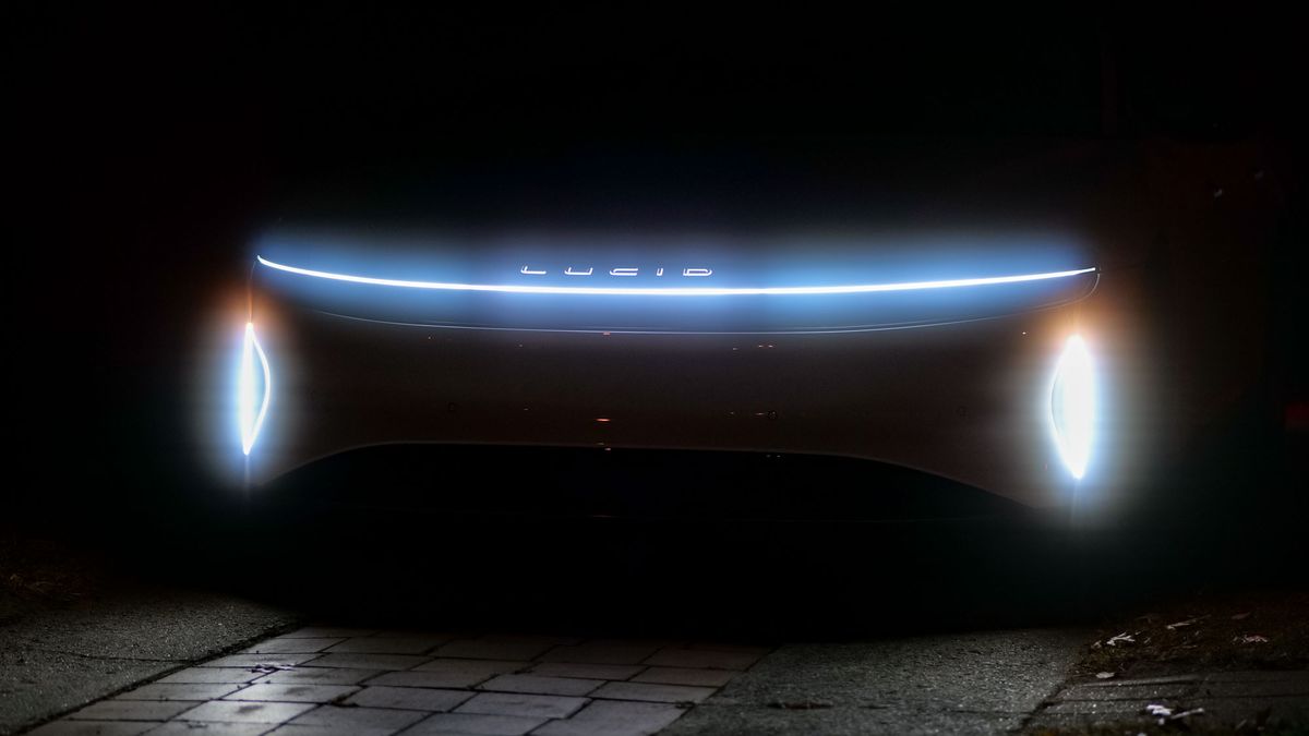 2025 Lucid Air Pure test drive.
