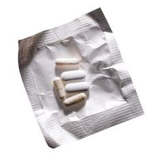 Vitamin supplement capsules