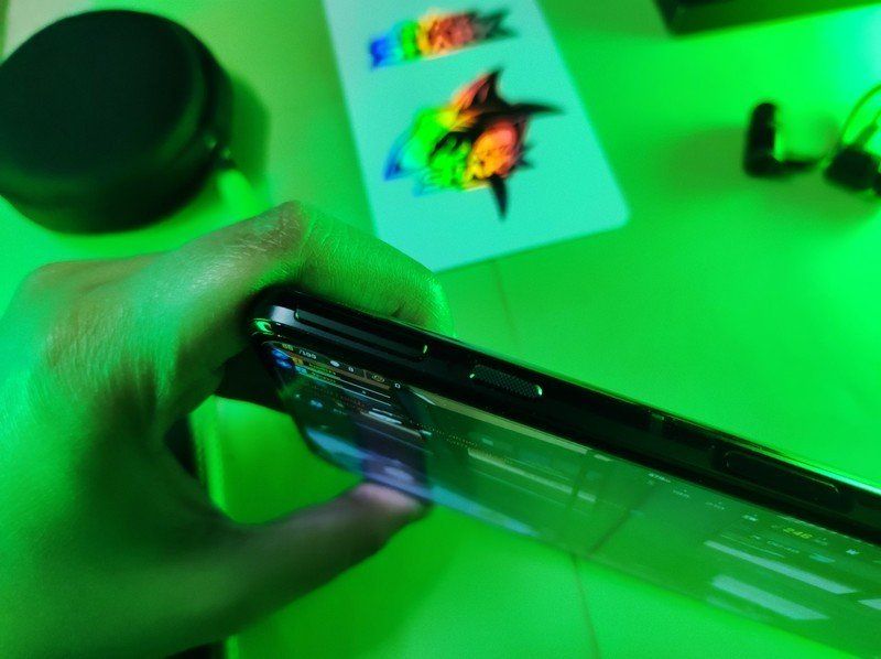 Black Shark 4 Pro Lifestyle