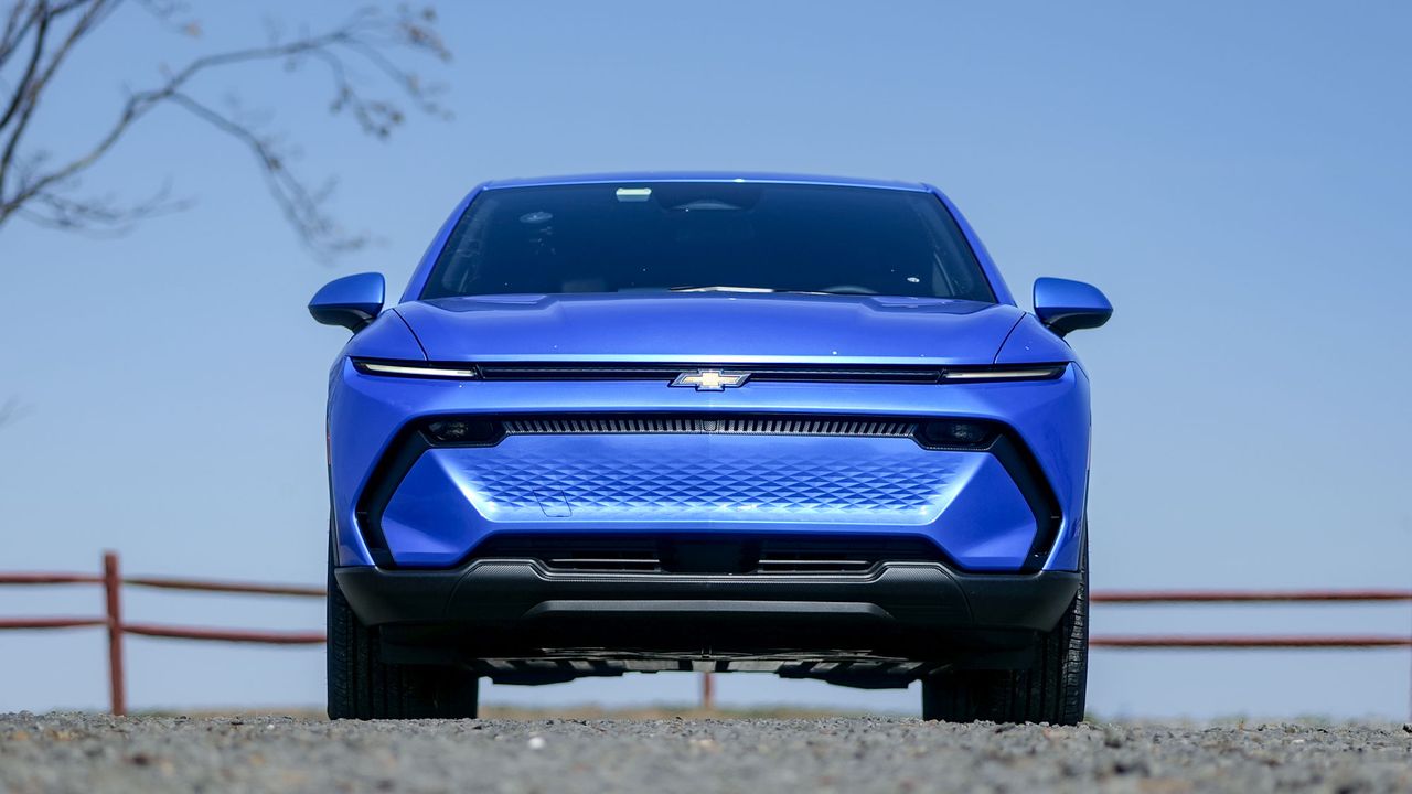 2025 Chevrolet Equinox EV LT test drive review.