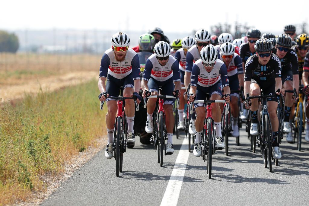 ALBACETE SPAIN AUGUST 18 LR Quinn Simmons of United States and Juan Pedro Lpez of Spain and Team Trek Segafredo lead The Peloton during the 76th Tour of Spain 2021 Stage 5 a 1844km stage from Tarancn to Albacete lavuelta LaVuelta21 on August 18 2021 in Albacete Spain Photo by Gonzalo Arroyo MorenoGetty Images