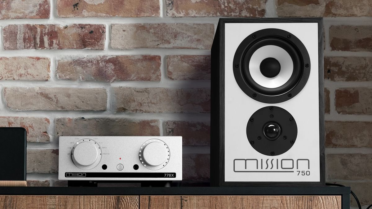 Mission 750 Bookshelf speakers