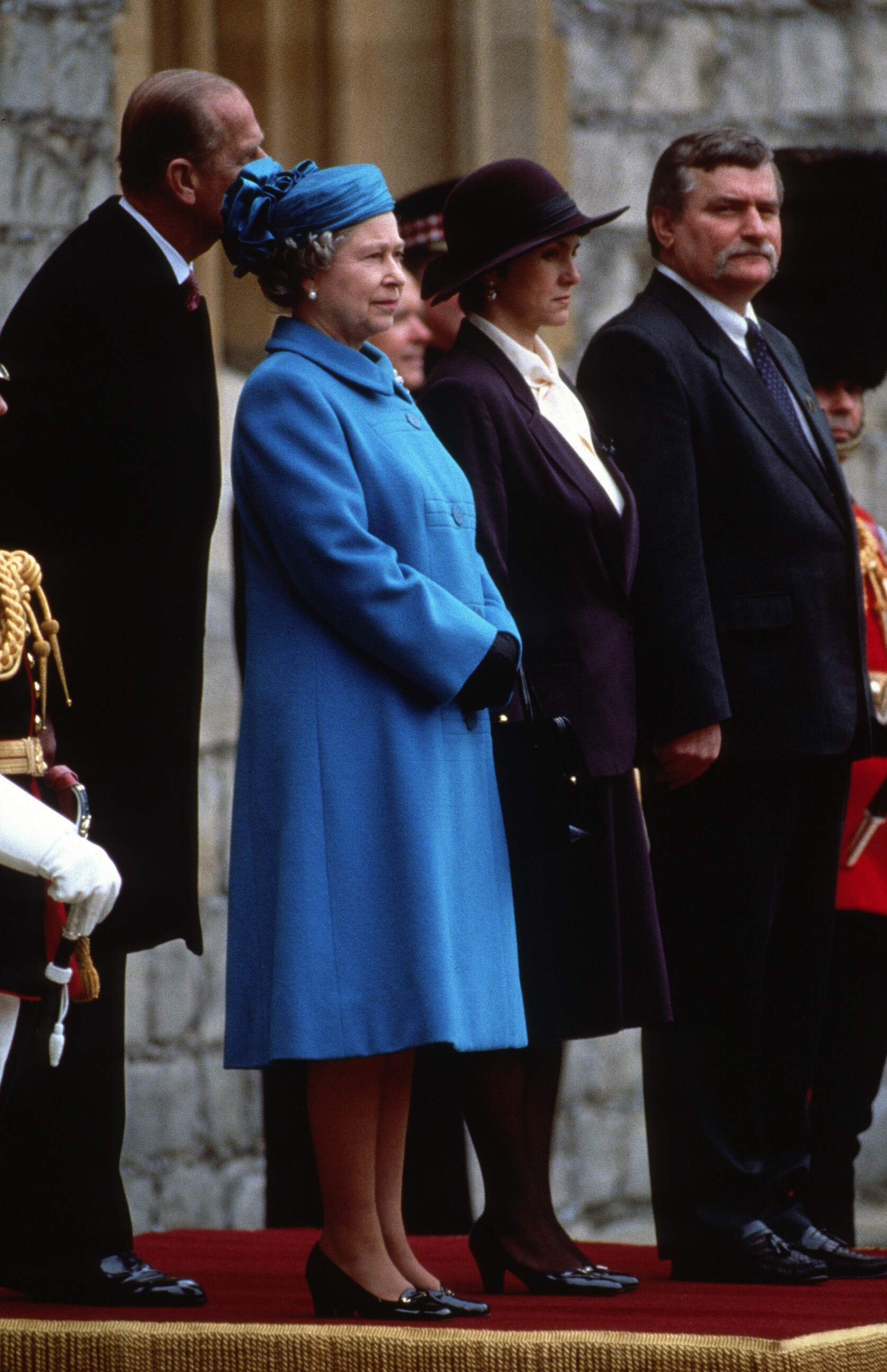 Lech Walesa meets Queen Elizabeth ll at Windsor Castle during a State Visit on April 23 1991, in Windsor, England. (Photo by Anwar Hussein/Getty Images)