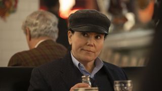 Mrs. Maisel recaps Susie's successful career and just why she and Midge split up.