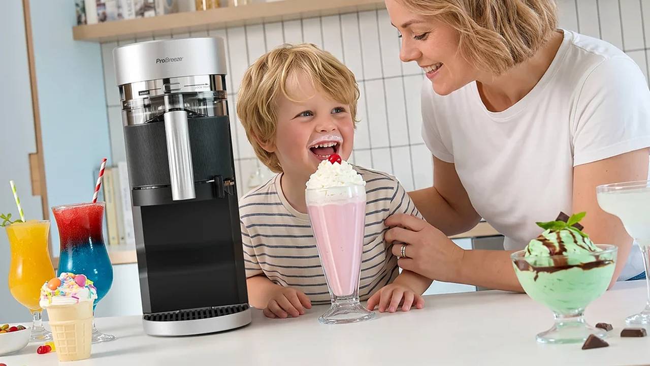 Pro Breeze EasyFreezy Ice Cream, Slushies and Frozen Drinks Maker