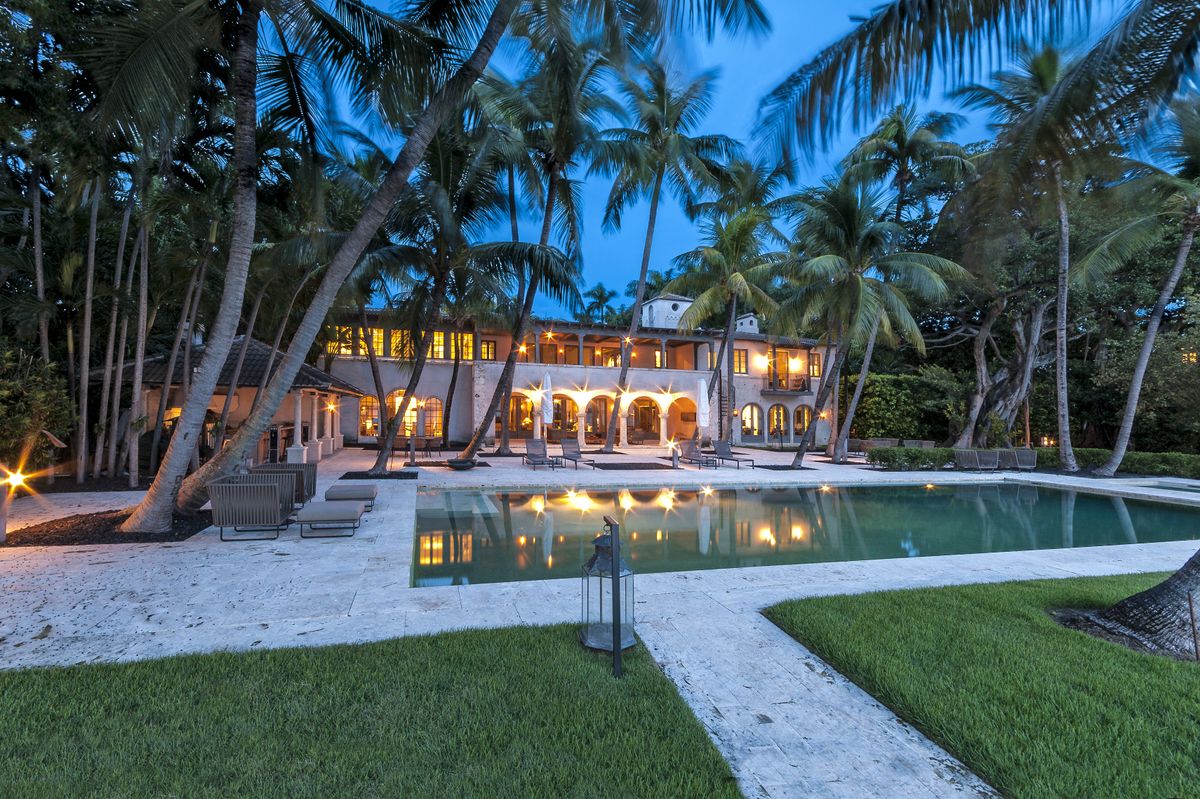 Phil Collins house - singer sells Miami home for $40 million | Homes ...