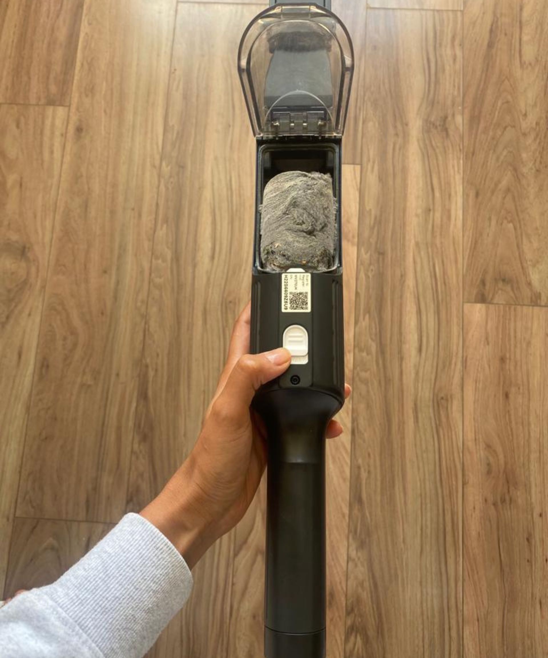 Shark Wandvac Power Pet Cordless Handheld Vacuum Review | Real Homes