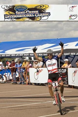 Max Plaxton (Sho-Air / Specialized) rides to a win at the 2009 US Pro XCT event in Colorado Springs, Colorado.
