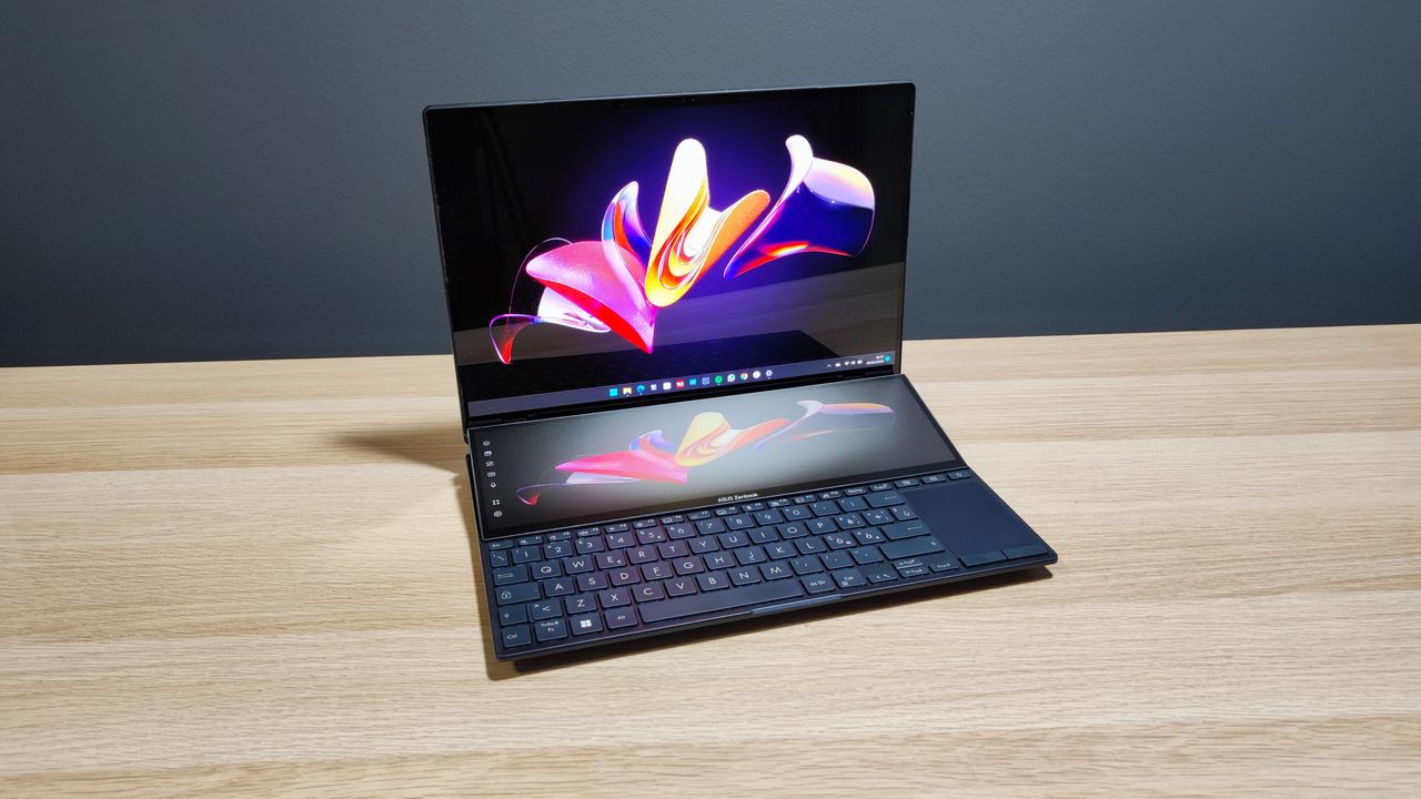 Asus Zenbook Pro 14 Duo OLED (UX8402)