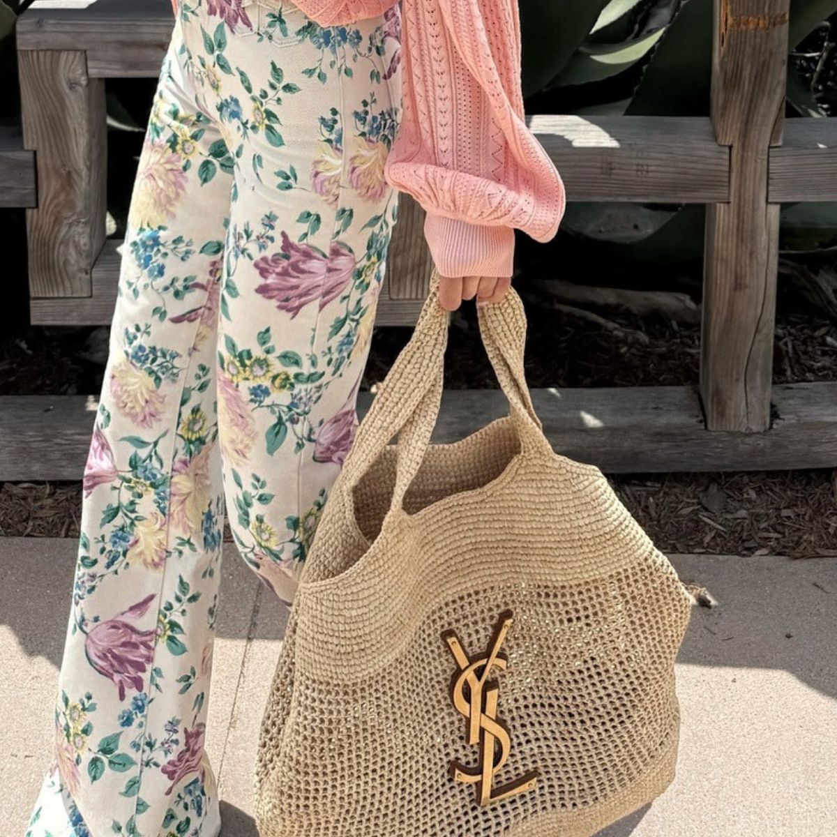 Elsa wearing saint laurent bag