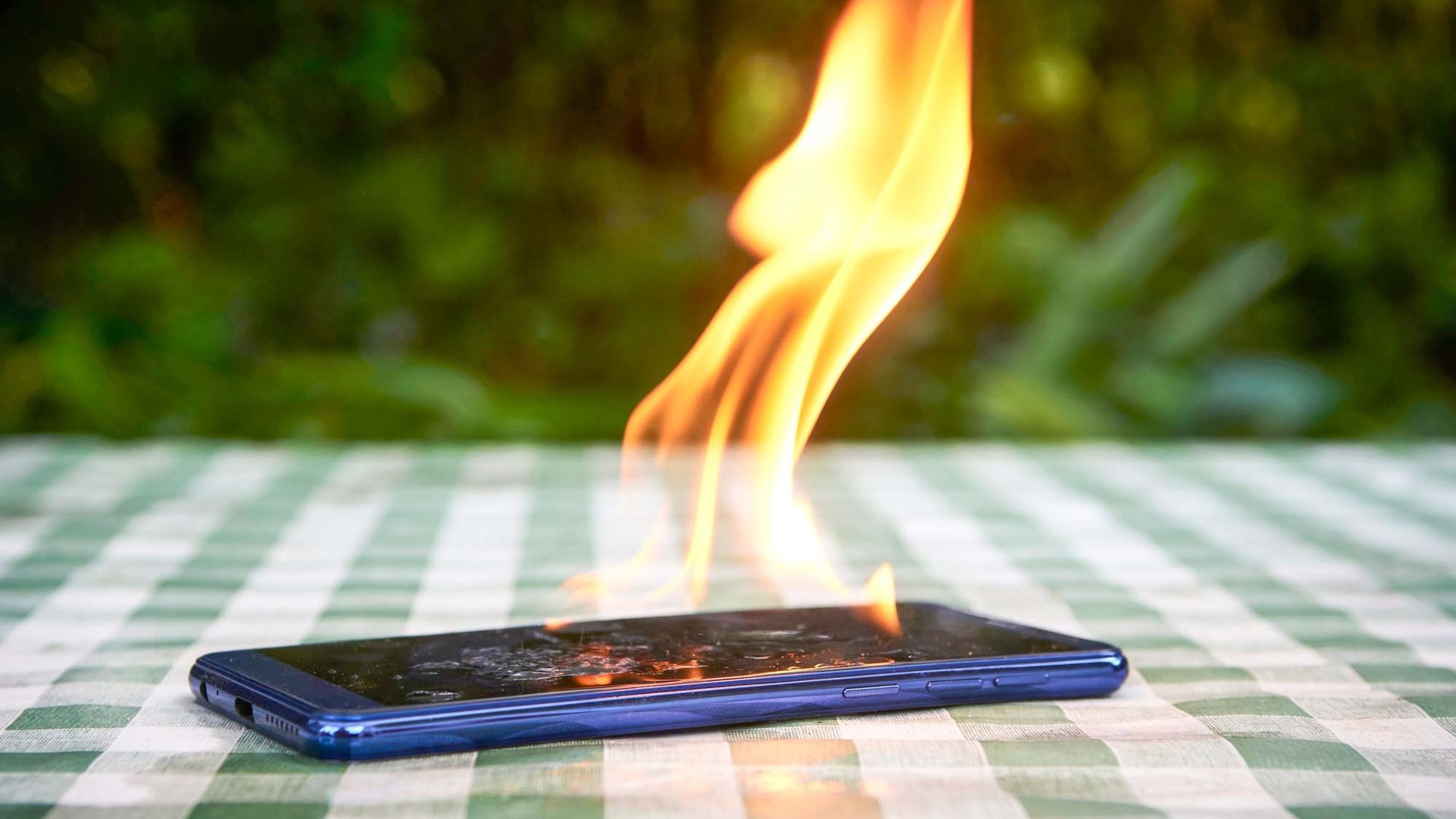 How To Stop Your Phone From Overheating — 7 Essential Tips | Tom's Guide