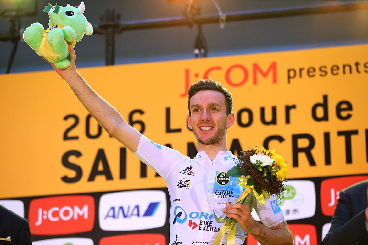 Adam Yates on the podium