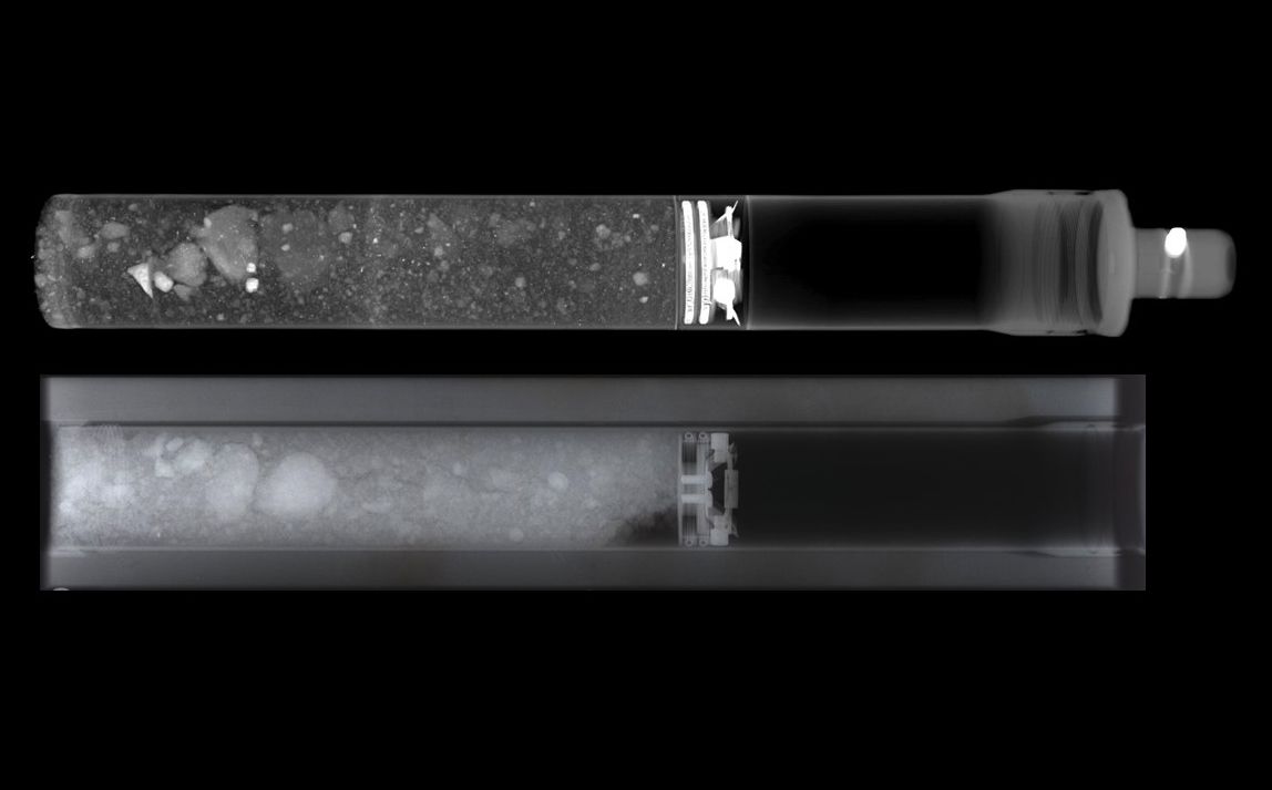 In 1974, the lunar sample 73002 was scanned using radiograph technology (bottom). The sample was scanned again in 2019 with advanced tech called X-ray computed microtomography (top).