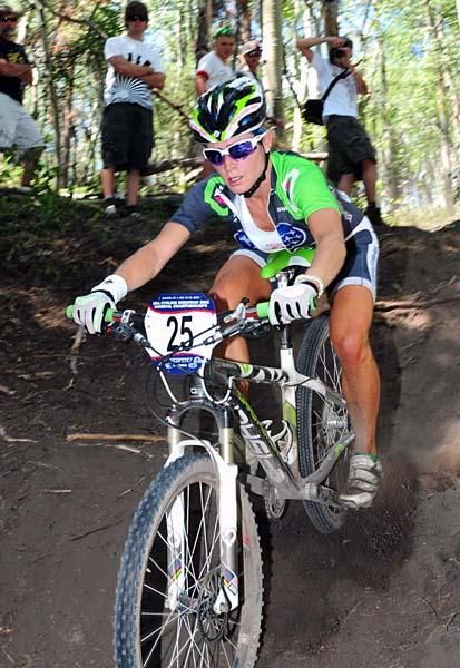 Willow Koerber (Gary Fisher/Subaru) is a great descender.
