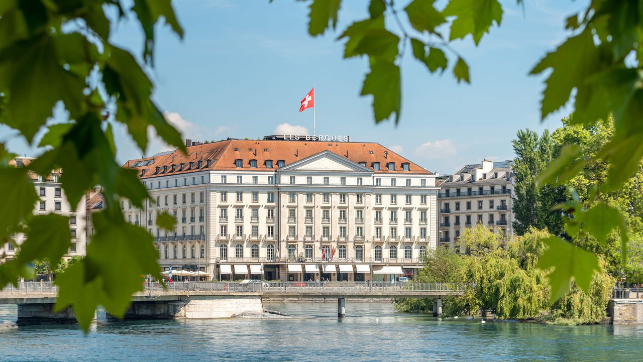 Image of the outside of Four Seasons Geneva. It faces a body of water