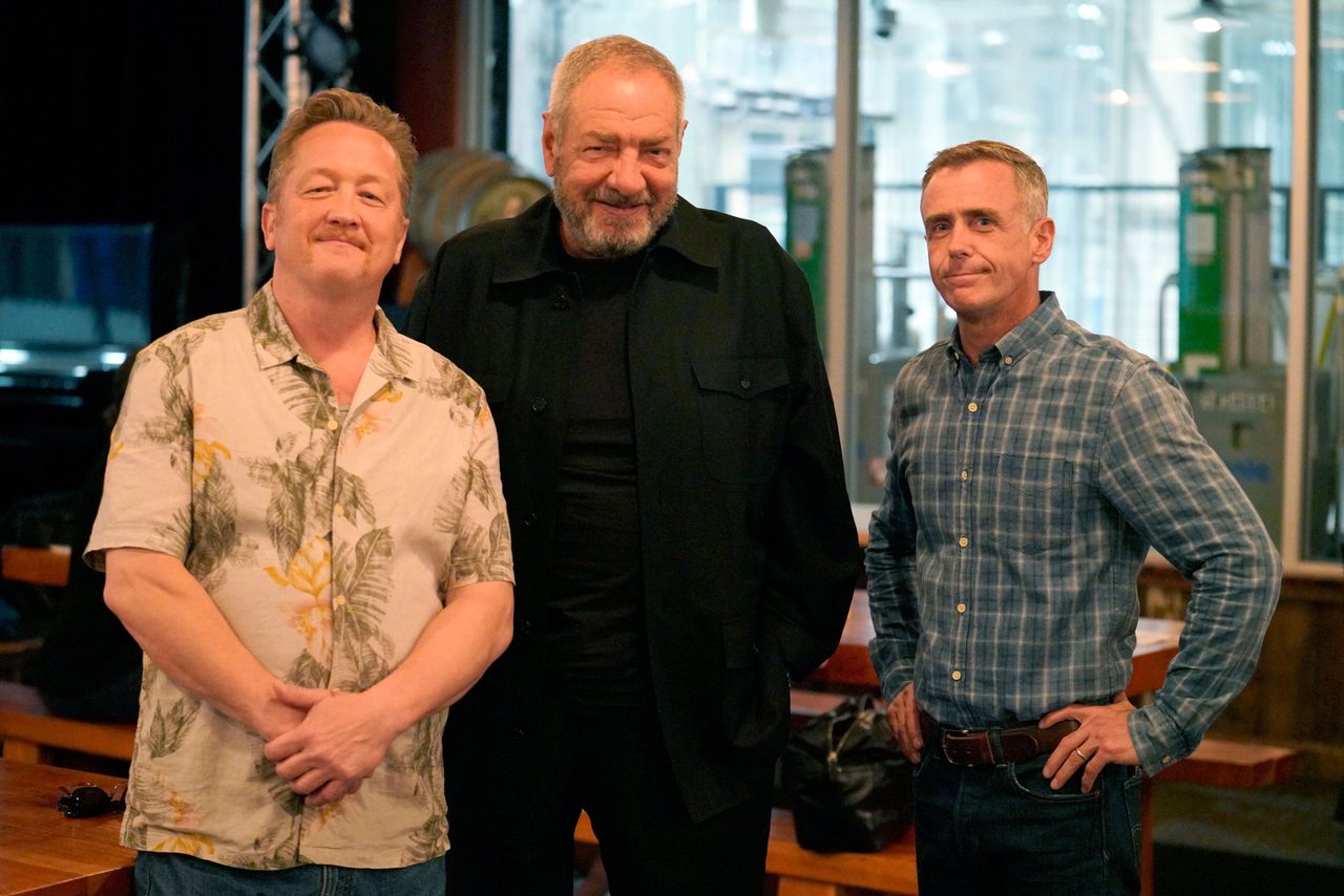 Schmooze-F-Dick-Wolf