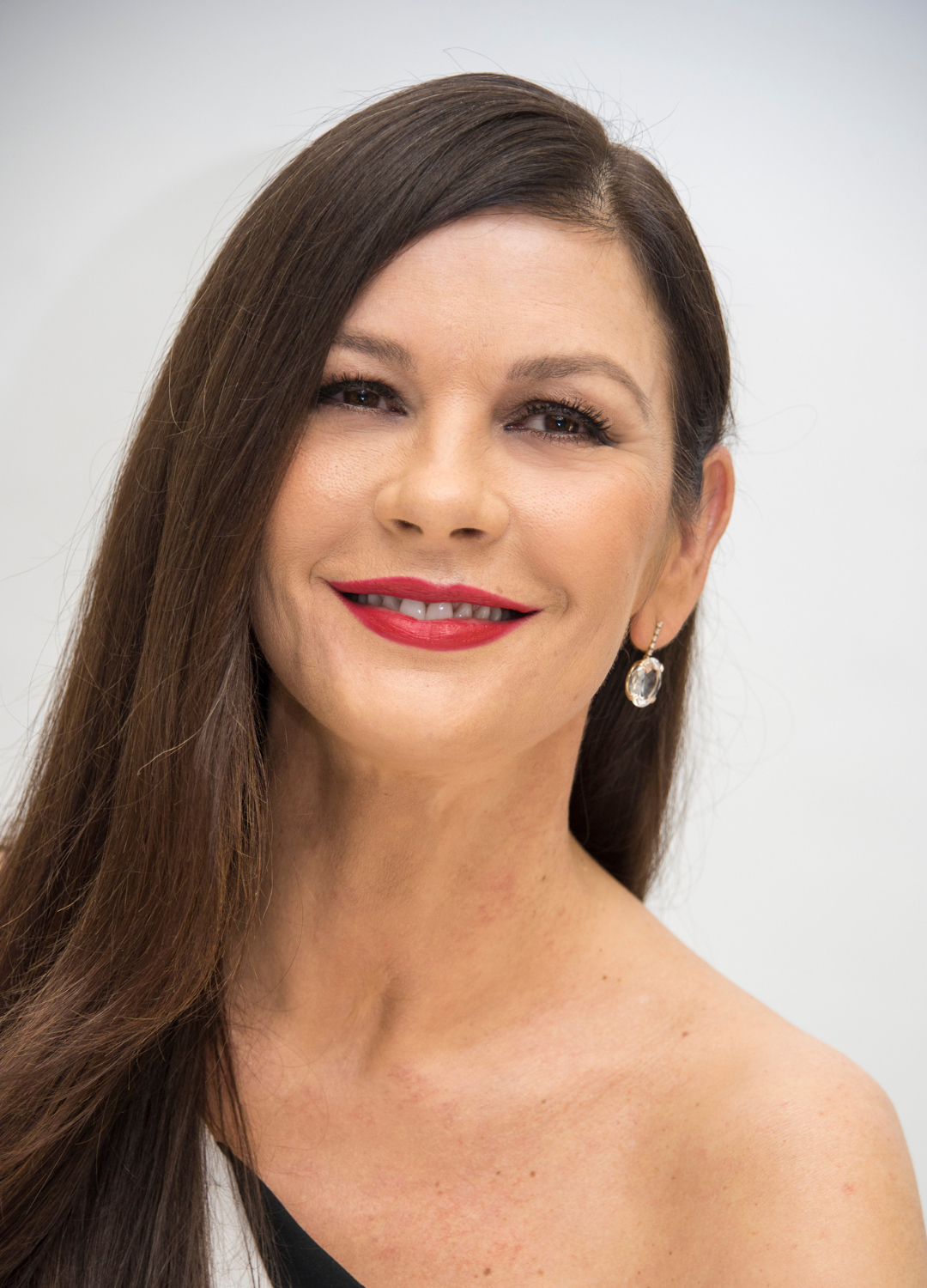 Catherine Zeta-Jones at the "Cocaine Godmother" Press Conference at the Four Seasons Hotel on January 13, 2018 in Beverly Hills, California