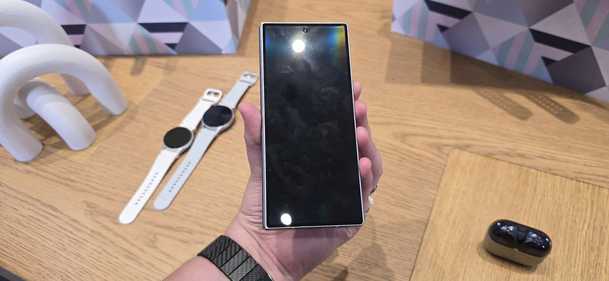 Samsung Z Flip/Fold 6 hands-on