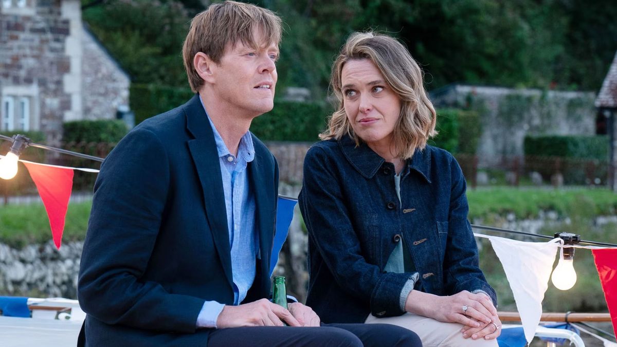 Beyond Paradise season 4 puts Humphrey and Martha's problems 'into sharp focus' — but stars promise 'something more solid' is ahead