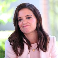 sydney, australia november 15 katie holmes speaks with families during a visit to ronald mcdonald house westmead on november 15, 2019 in sydney, australia photo by don arnoldwireimage