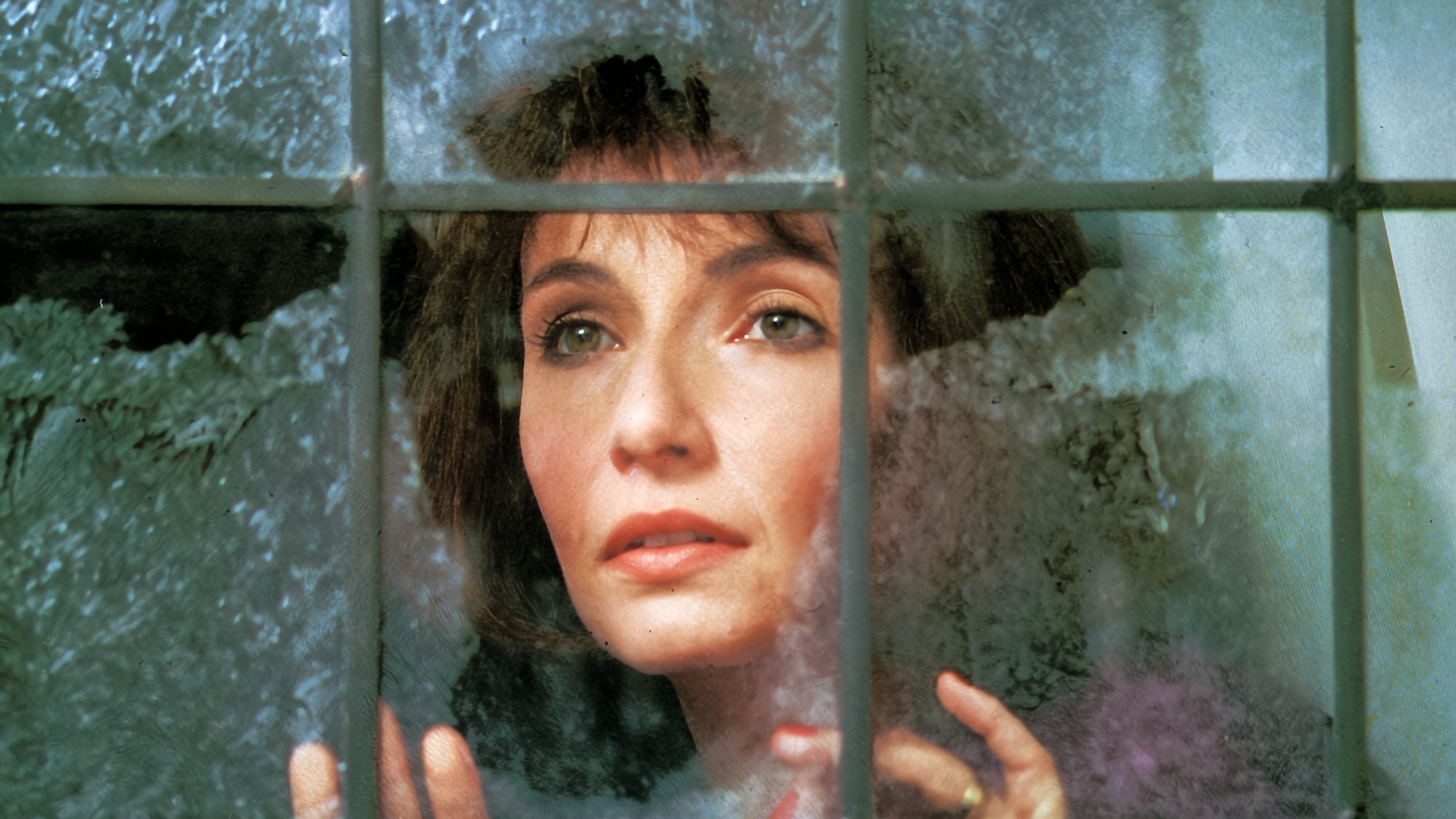 Mary Steenburgen in Dead of Winter (1987)