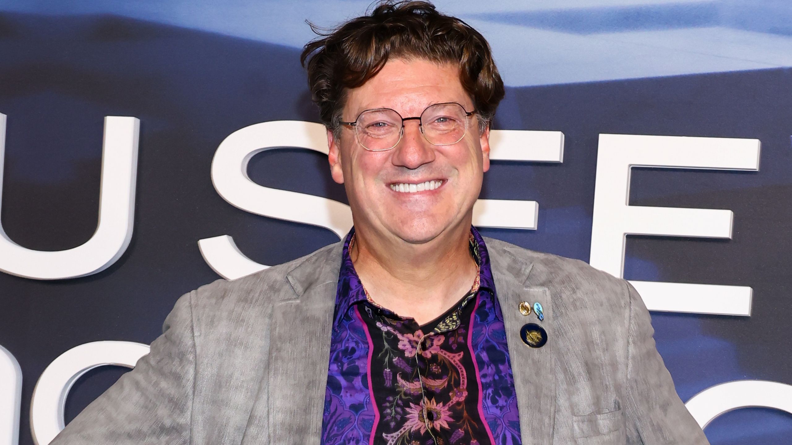 Gaming: Randy Pitchford says Gearbox has a firm no-AI policy after posting an AI-generated image of an AI working at Gearbox (2026)