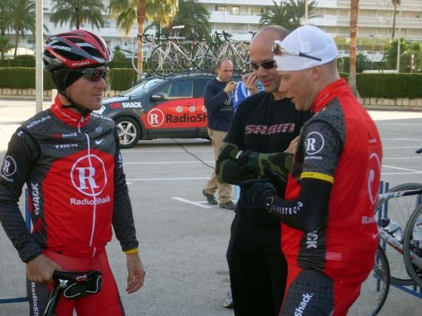 Chris Horner talks to some of the team members before the ride on day two.