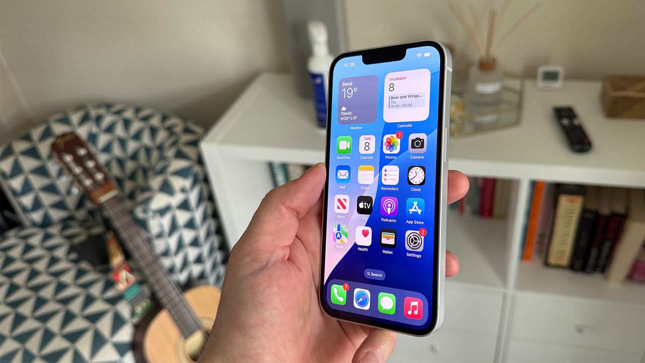 Apple iPhone 16e smartphone