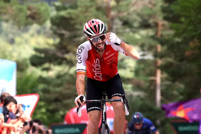 Jesus Herrada conquista il traguardo di Laguna Negra (Photo credit: Getty Images)