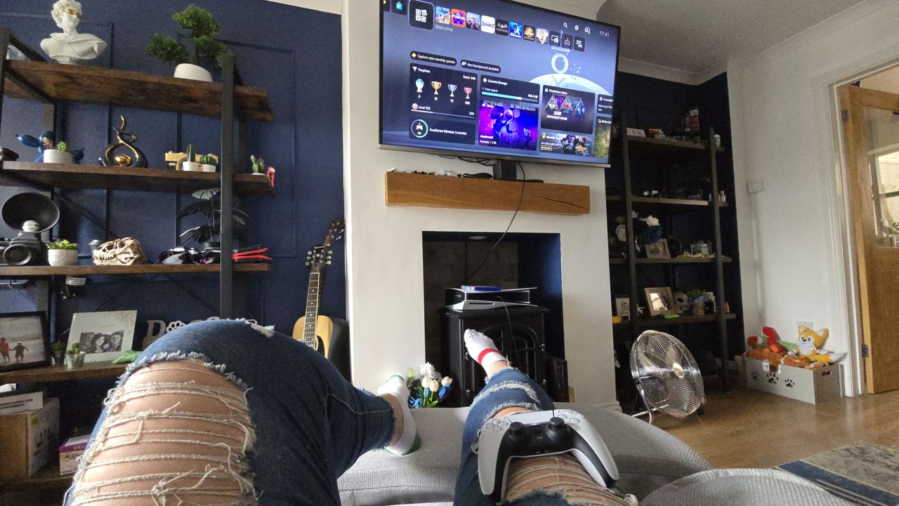 FlexiSpot Swivel and Rocker Recliner