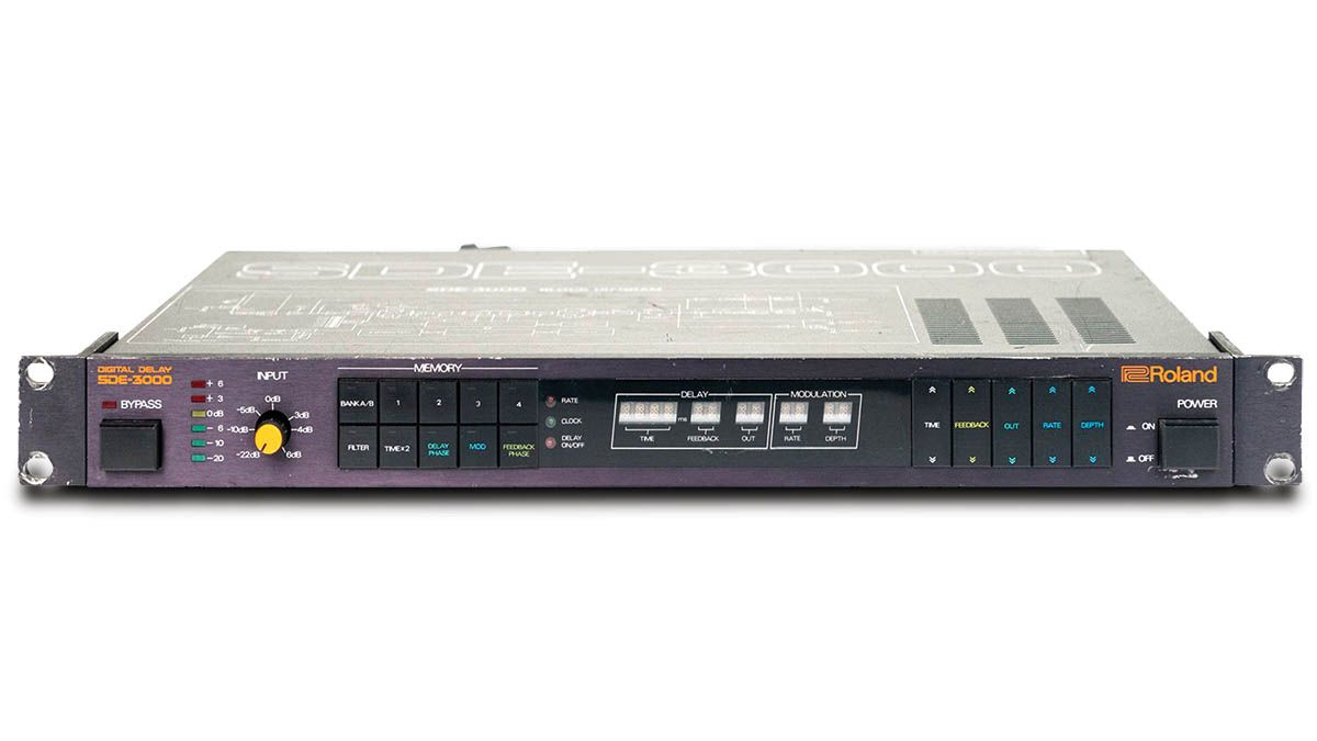 好評日本製【最終価格】Roland SDE-3000A デジタルディレイ 配信機器・PA機器・レコーディング機器