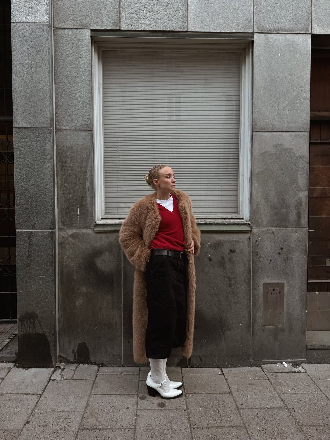 Fanny Ekstrand wearing white heels in the winter