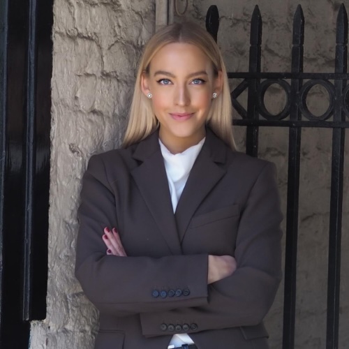 Headshot of Sofia Lundgren